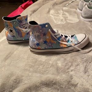 Lightly worn Size 7 multi color Converse